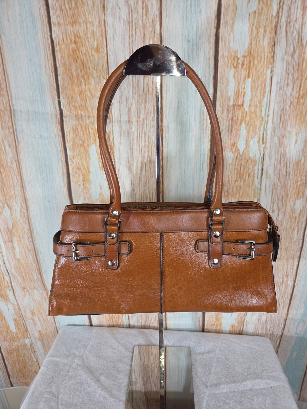 Marc Chantelle Women’s Brown Vintage Inspired Shoulder Bag Purse